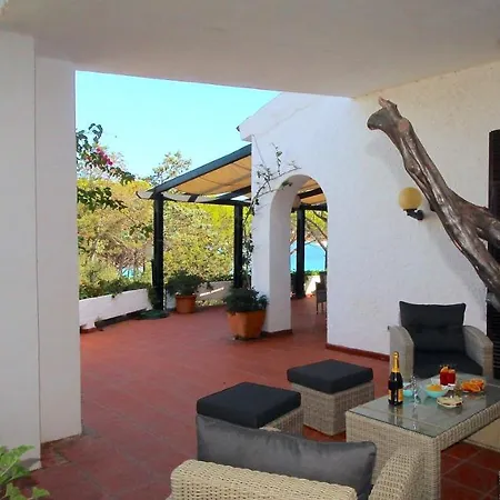 Villa Villa La Maddalena *