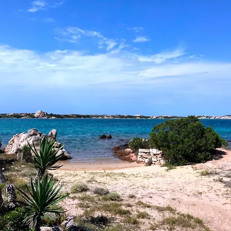 Villa La Maddalena * La Maddalena (Sassari)